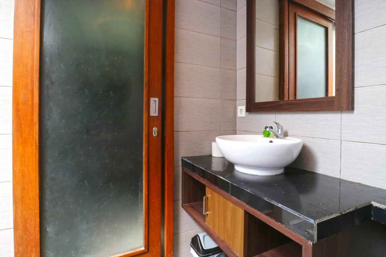 Raj Sindhu Sanur Apartamento Dempassar Exterior foto