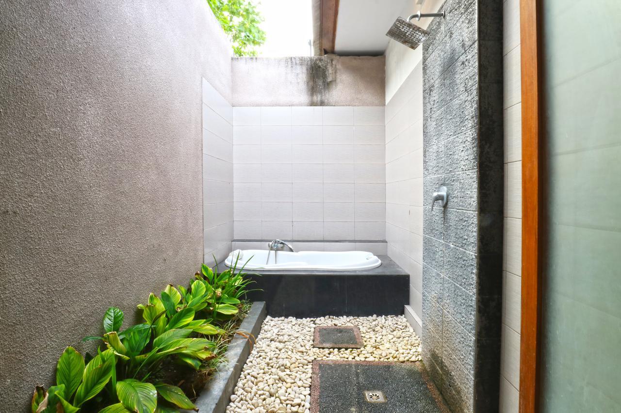 Raj Sindhu Sanur Apartamento Dempassar Exterior foto