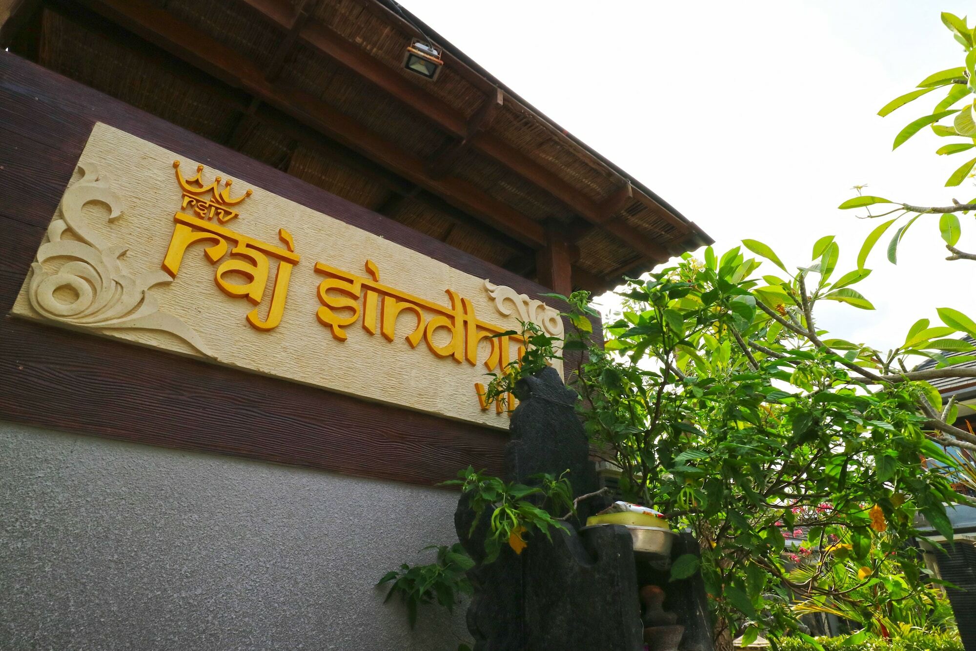 Raj Sindhu Sanur Apartamento Dempassar Exterior foto